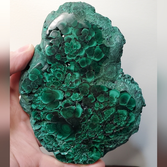 0.8 lbs Malachite Crystal Slab - Picture 3 of 16